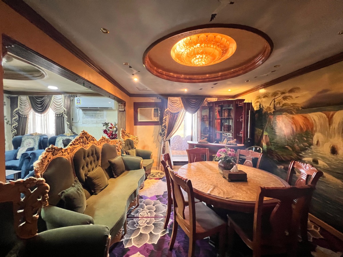 للبيع شقه في ام الحصم اطلاله بحريه