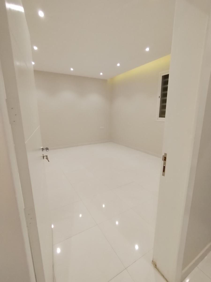 ٧فلل فاخره للبيع أبها حي المحاله