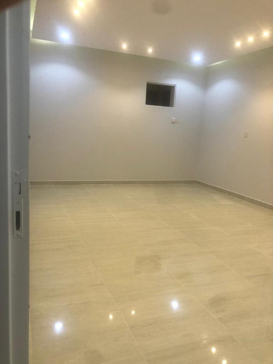 شقق فاخرة بناء شخصي ومساحات واسعه